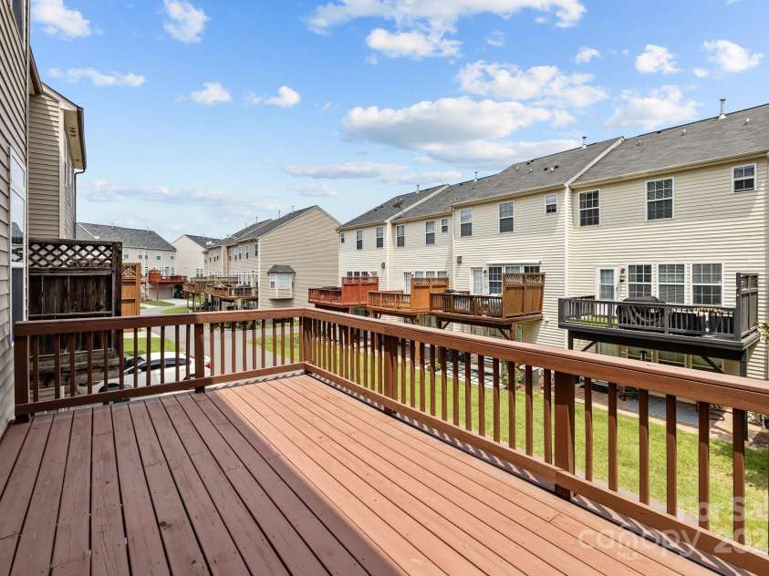9341 Lenox Pointe Drive, Charlotte, NC 28273.  MLS# CAR4170120, YatesRealty ID 2988. 