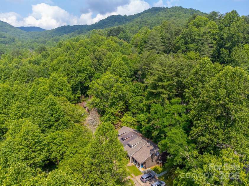 417 Country Club Drive, Cullowhee, NC 28723.  MLS# CAR4286630, YatesRealty ID 29882. 
