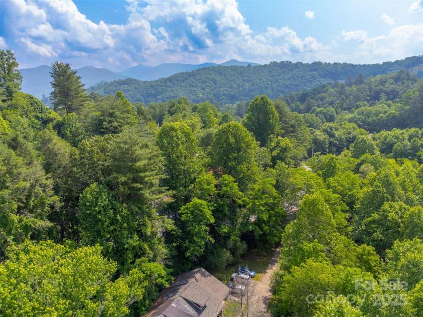 417 Country Club Drive, Cullowhee, NC 28723.  MLS# CAR4286630, YatesRealty ID 29882. 