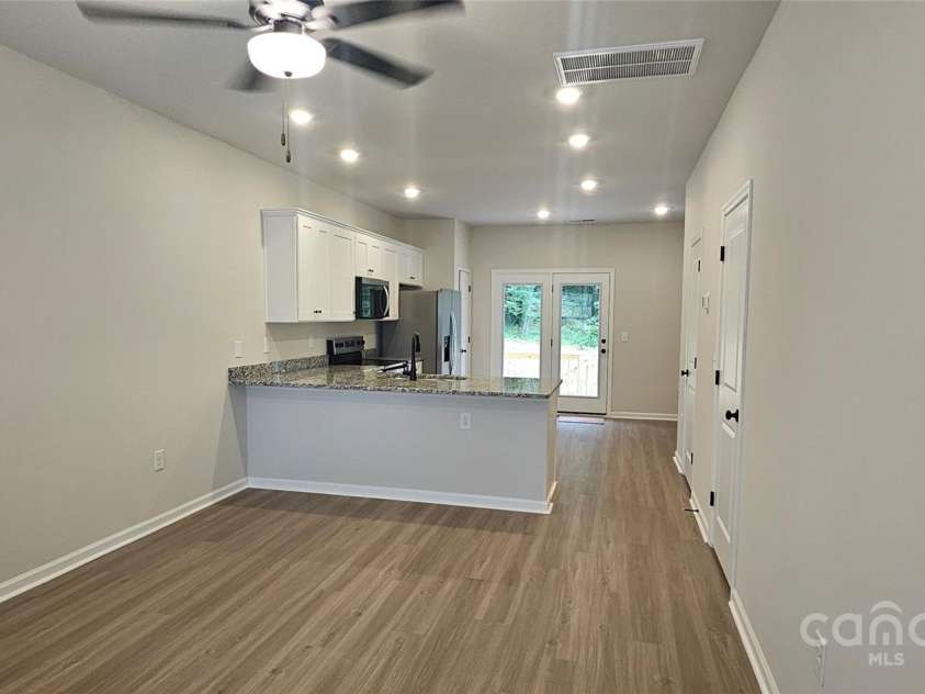 1354 Principal Featherstone Avenue, Gastonia, NC 28052.  MLS# CAR4281397, YatesRealty ID 29885. 