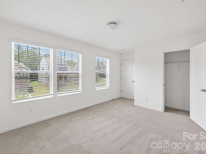 749 Scotch Meadows Loop, Monroe, NC 28110.  MLS# CAR4390289, YatesRealty ID 29885. 