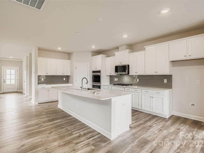 2238 Moon Crest Road, Lancaster, SC 29720.  MLS# CAR4281713, YatesRealty ID 29886. Kitchen