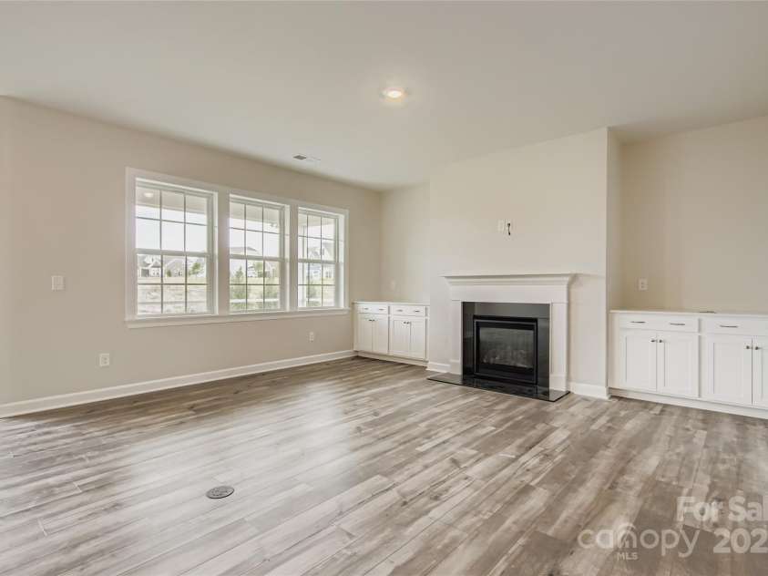 2238 Moon Crest Road, Lancaster, SC 29720.  MLS# CAR4281713, YatesRealty ID 29886. Living Room