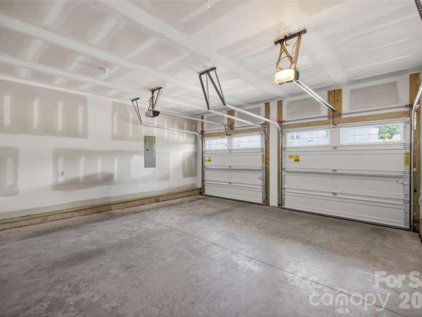 848 Scotch Meadows Loop, Monroe, NC 28110.  MLS# CAR4390290, YatesRealty ID 29886. 