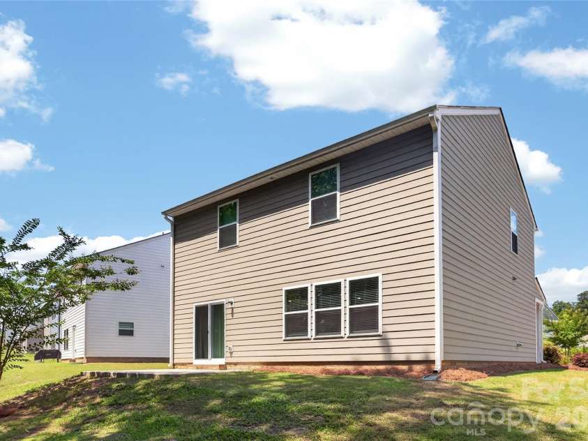 848 Scotch Meadows Loop, Monroe, NC 28110.  MLS# CAR4390290, YatesRealty ID 29886. 