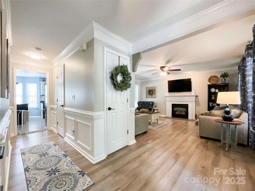 1047 Enderbury Drive, Indian Trail, NC 28079.  MLS# CAR4282440, YatesRealty ID 29887. 