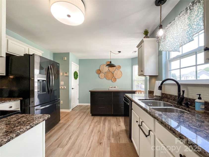 1047 Enderbury Drive, Indian Trail, NC 28079.  MLS# CAR4282440, YatesRealty ID 29887. 