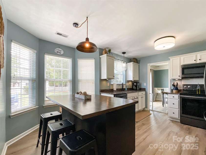 1047 Enderbury Drive, Indian Trail, NC 28079.  MLS# CAR4282440, YatesRealty ID 29887. 