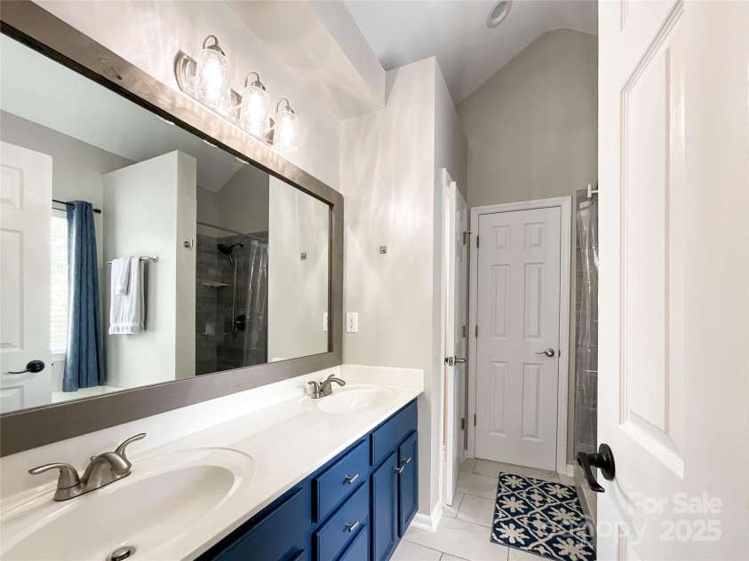 1047 Enderbury Drive, Indian Trail, NC 28079.  MLS# CAR4282440, YatesRealty ID 29887. 