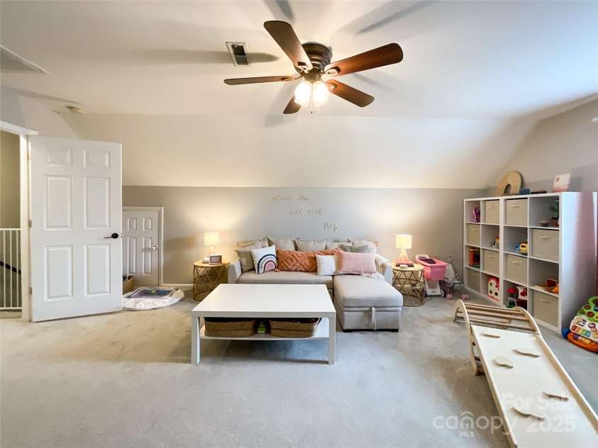 1047 Enderbury Drive, Indian Trail, NC 28079.  MLS# CAR4282440, YatesRealty ID 29887. 