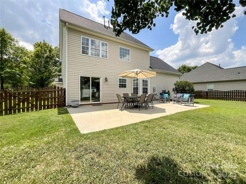 1047 Enderbury Drive, Indian Trail, NC 28079.  MLS# CAR4282440, YatesRealty ID 29887. 