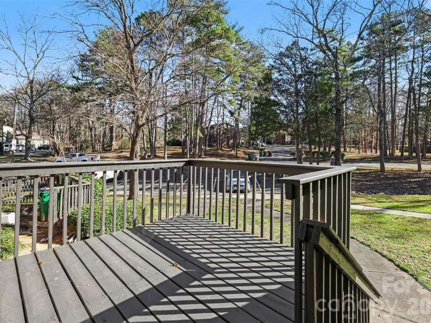 6102 Honeysuckle Lane, Charlotte, NC 28212.  MLS# CAR4336867, YatesRealty ID 2989. 