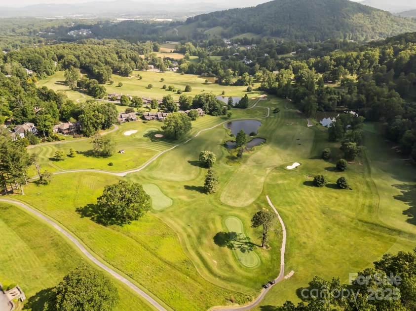19 Carrolls Place Court, Mills River, NC 28759.  MLS# CAR4282064, YatesRealty ID 29890. Chestnut Mountain Golf Course throughout the community. Members can have access to golf & to the golf cart paths for walking trails, depending on membership level