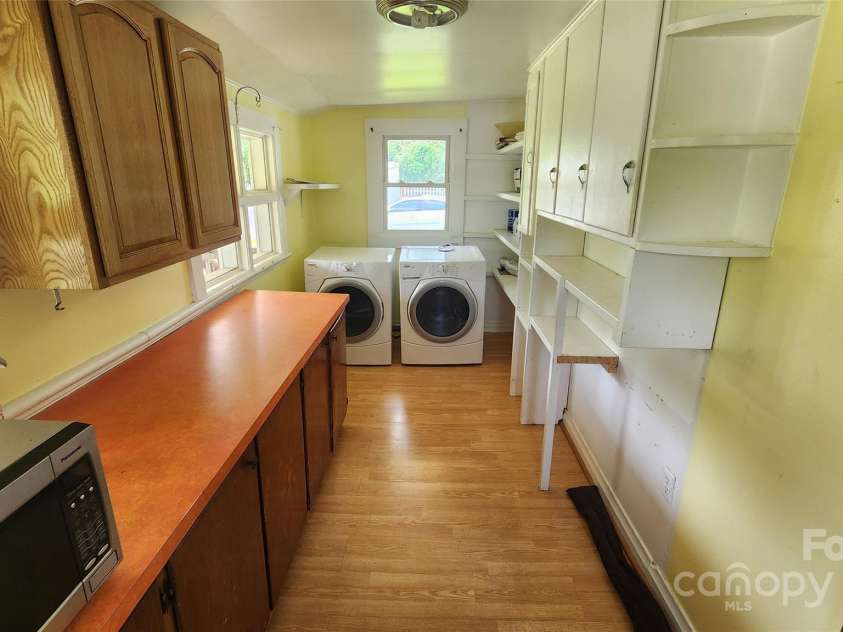 85 Oshea Lane, Waynesville, NC 28786.  MLS# CAR4265816, YatesRealty ID 29891. Laundry/Storage Space
