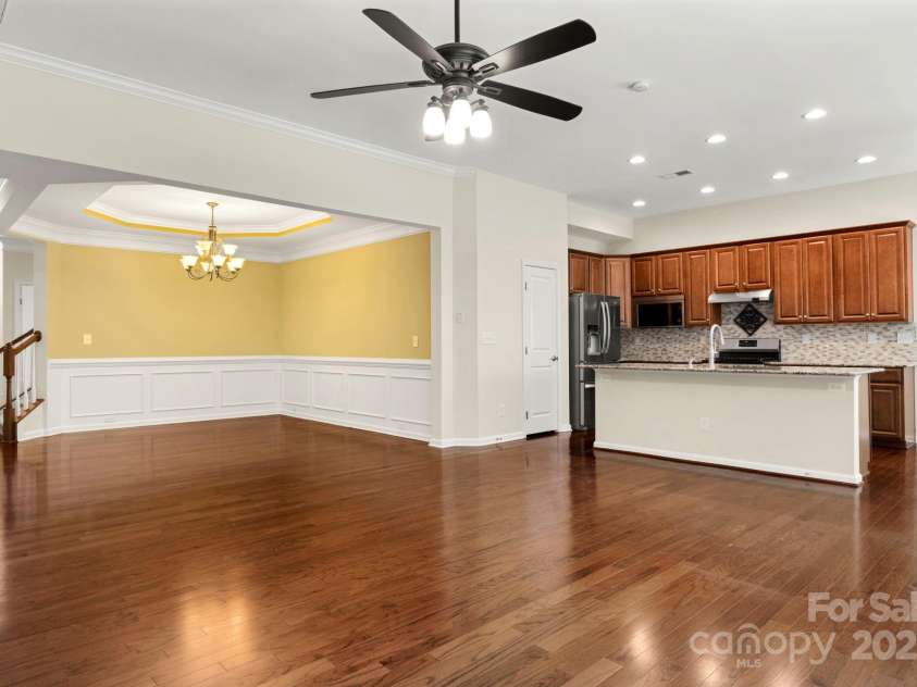 15709 Kiser Corner Lane, Davidson, NC 28036.  MLS# CAR4282057, YatesRealty ID 29892. 