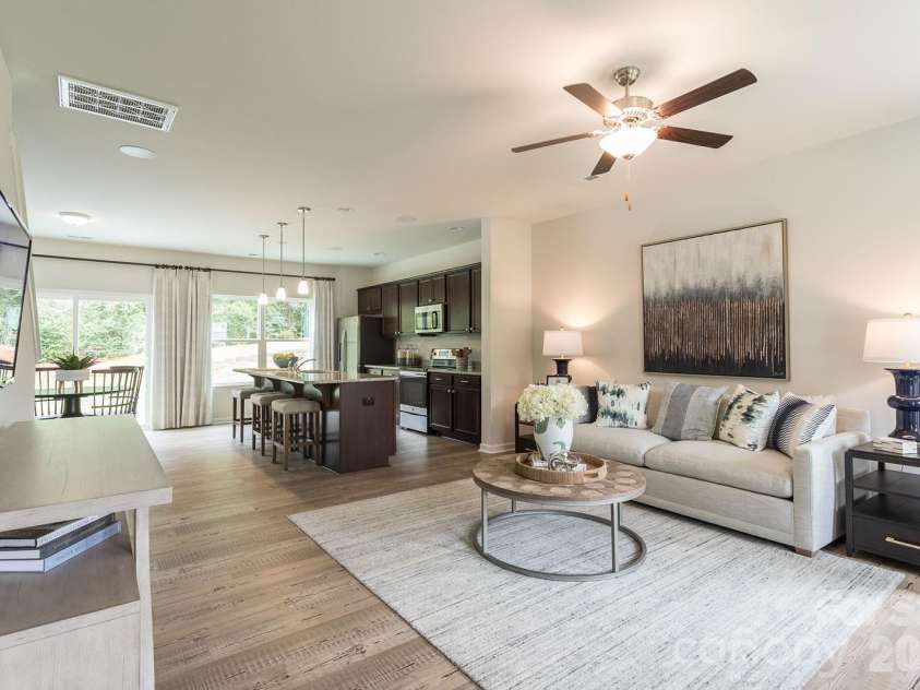 4021 Juno Drive, Charlotte, NC 28215.  MLS# CAR4392670, YatesRealty ID 29893. The following are representative photos only - actual selections may vary.