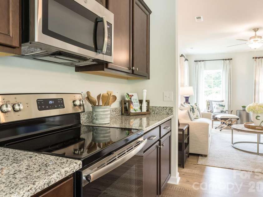 4021 Juno Drive, Charlotte, NC 28215.  MLS# CAR4392670, YatesRealty ID 29893. The following are representative photos only - actual selections may vary.