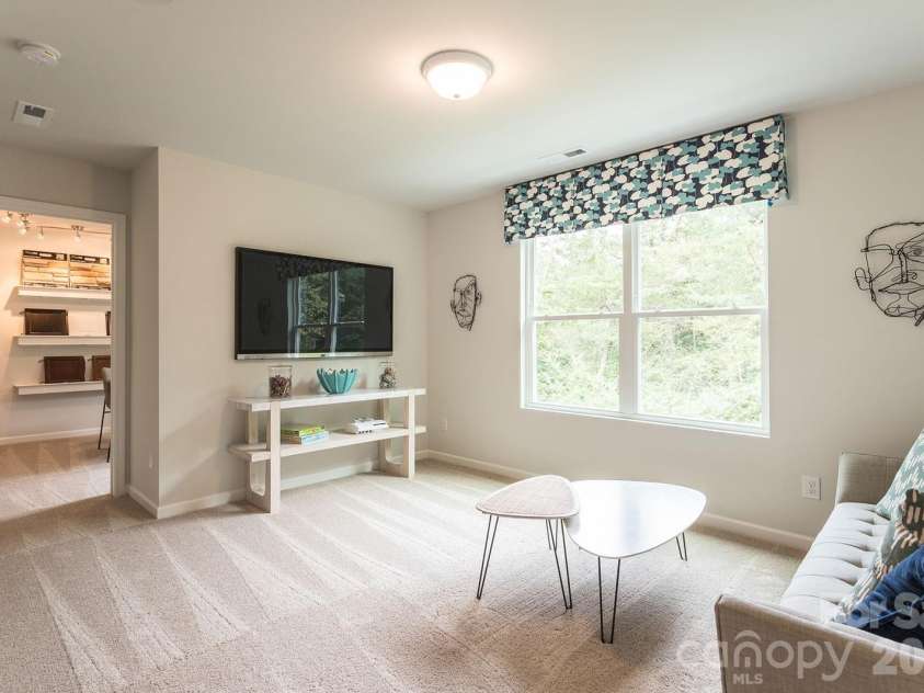 4021 Juno Drive, Charlotte, NC 28215.  MLS# CAR4392670, YatesRealty ID 29893. The following are representative photos only - actual selections may vary.