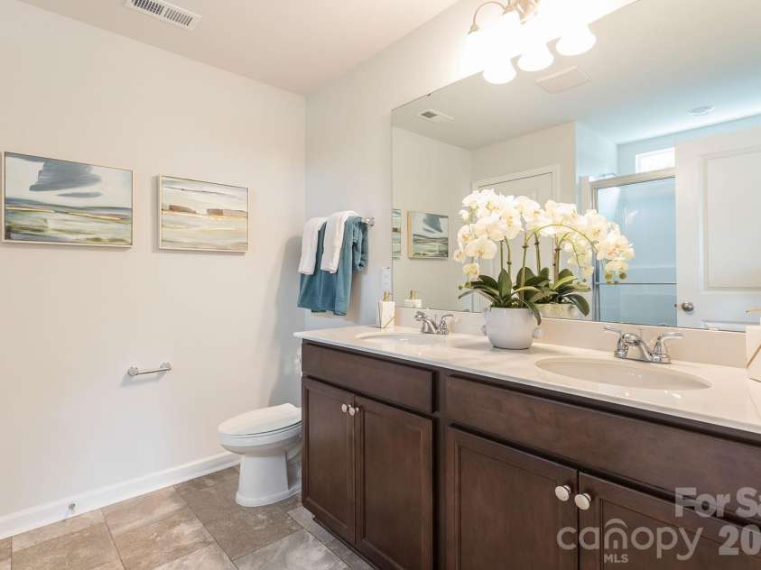 4021 Juno Drive, Charlotte, NC 28215.  MLS# CAR4392670, YatesRealty ID 29893. The following are representative photos only - actual selections may vary.