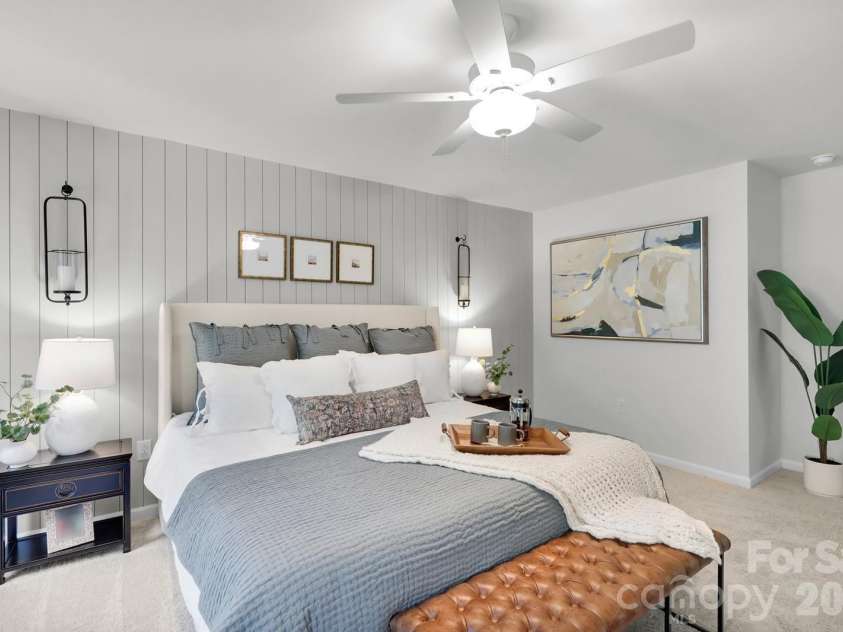4017 Juno Drive, Charlotte, NC 28215.  MLS# CAR4392598, YatesRealty ID 29895. The following photos are representative only - actual selections for this home may vary. 