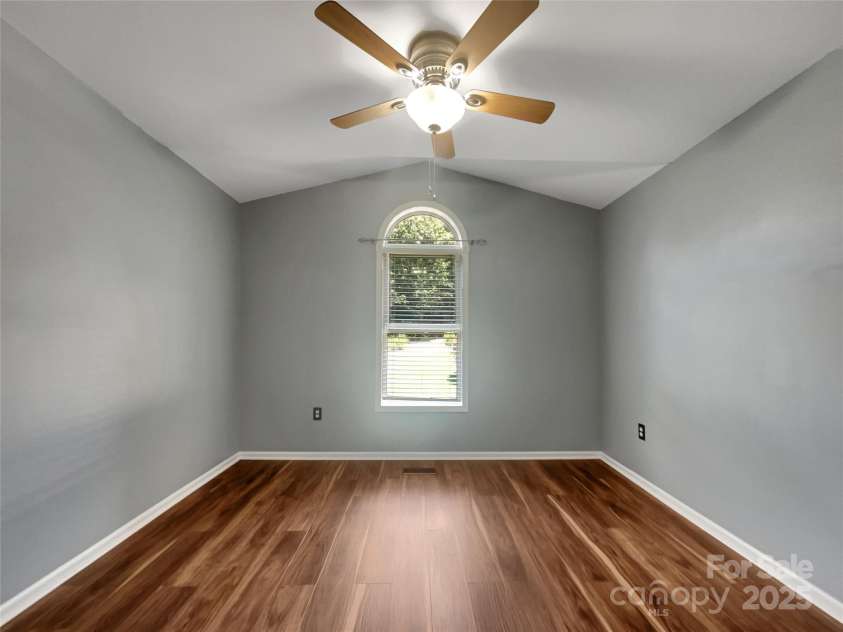 121 Purple Finch Lane, Mooresville, NC 28117.  MLS# CAR4221284, YatesRealty ID 29896. 