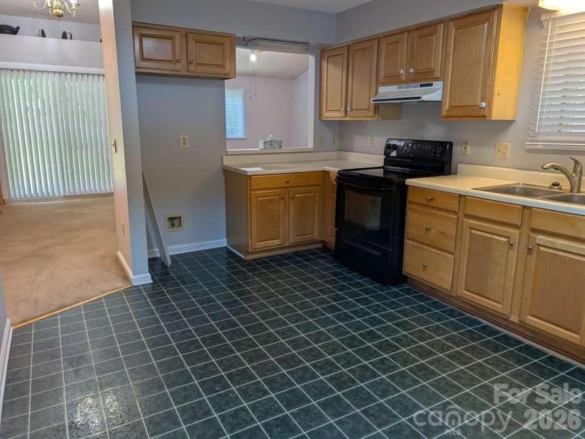 2065 Neely Store Road, Rock Hill, SC 29730.  MLS# CAR4392950, YatesRealty ID 29896. 
