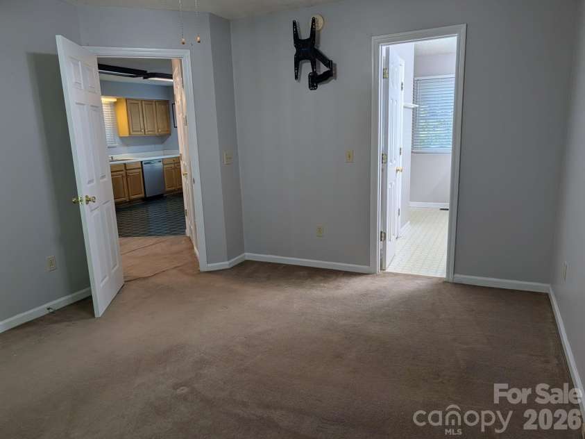 2065 Neely Store Road, Rock Hill, SC 29730.  MLS# CAR4392950, YatesRealty ID 29896. 