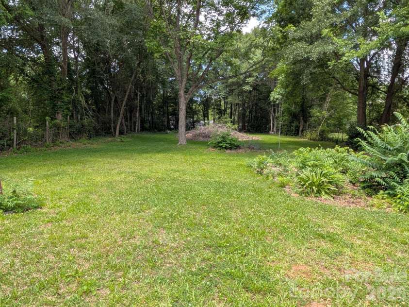 2065 Neely Store Road, Rock Hill, SC 29730.  MLS# CAR4392950, YatesRealty ID 29896. 