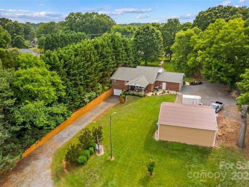 648 Odell School Road, Concord, NC 28027.  MLS# CAR4260231, YatesRealty ID 29897. 