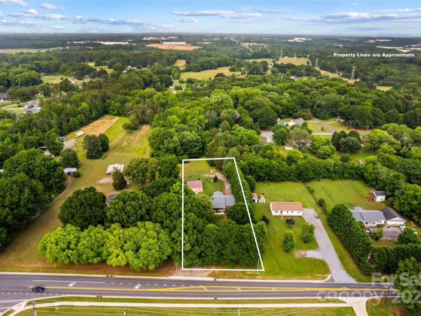 648 Odell School Road, Concord, NC 28027.  MLS# CAR4260231, YatesRealty ID 29897. 