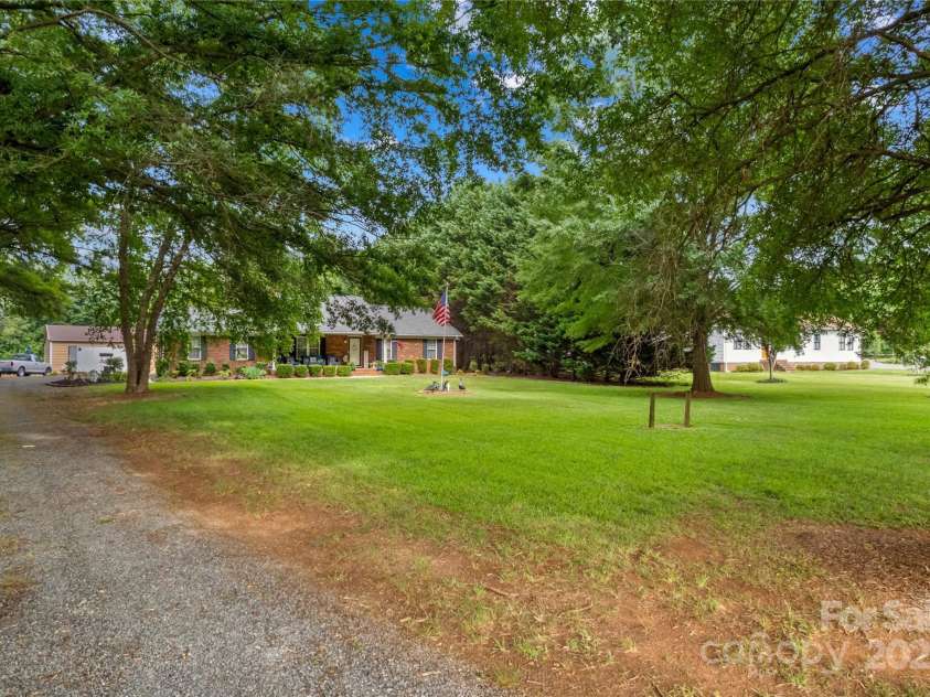 648 Odell School Road, Concord, NC 28027.  MLS# CAR4260231, YatesRealty ID 29897. 