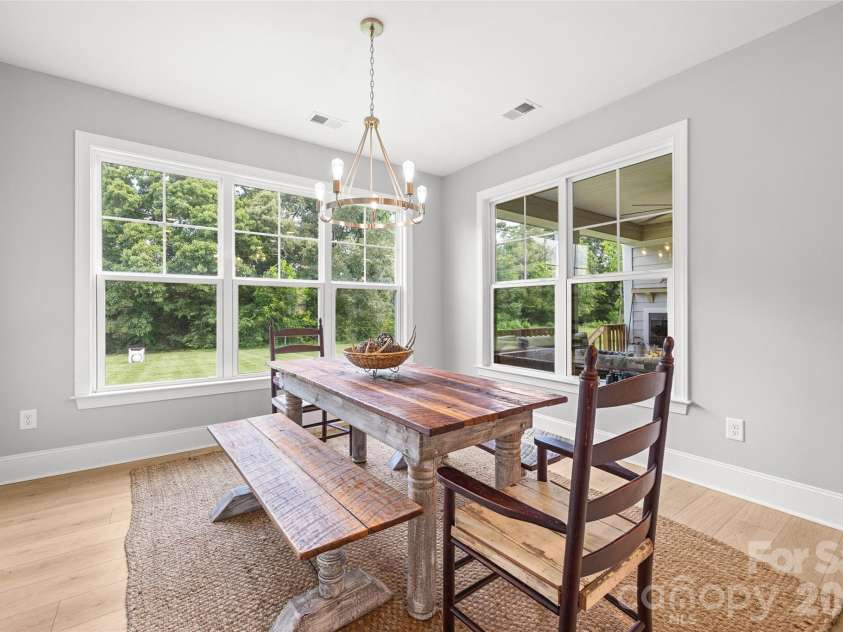 172 Triple Ponds Court, Clover, SC 29710.  MLS# CAR4390746, YatesRealty ID 29898. 