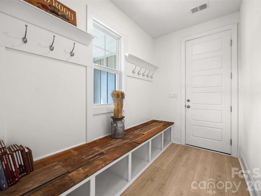 172 Triple Ponds Court, Clover, SC 29710.  MLS# CAR4390746, YatesRealty ID 29898. 