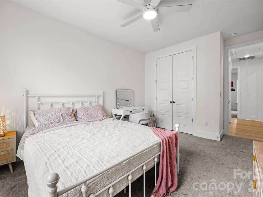 172 Triple Ponds Court, Clover, SC 29710.  MLS# CAR4390746, YatesRealty ID 29898. 