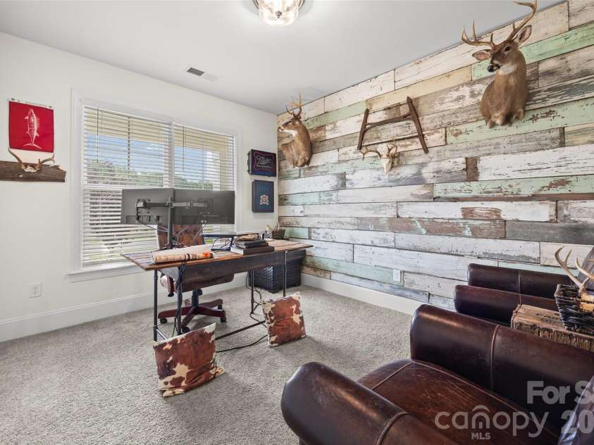172 Triple Ponds Court, Clover, SC 29710.  MLS# CAR4390746, YatesRealty ID 29898. 