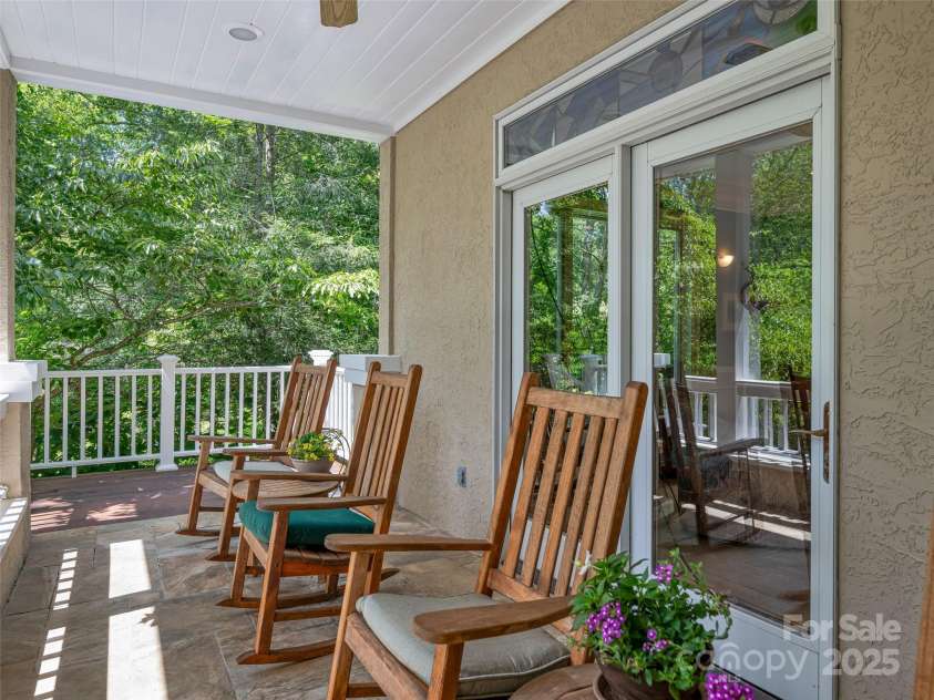 212 Plains Drive, Asheville, NC 28803.  MLS# CAR4284711, YatesRealty ID 29898. Coveered Porch to enjoy the outdoors