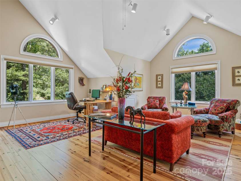 212 Plains Drive, Asheville, NC 28803.  MLS# CAR4284711, YatesRealty ID 29898. Loft den on the second level...amazing and inviting
