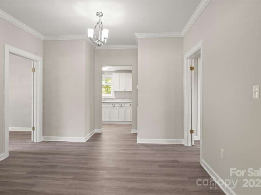 406 Main Street, Clover, SC 29710.  MLS# CAR4279553, YatesRealty ID 29899. Dining area/hallway