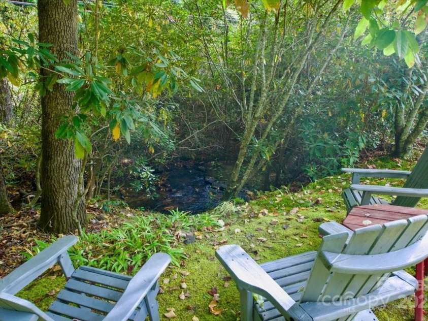 5580 Greenville Highway, Brevard, NC 28712.  MLS# CAR4196657, YatesRealty ID 299. 