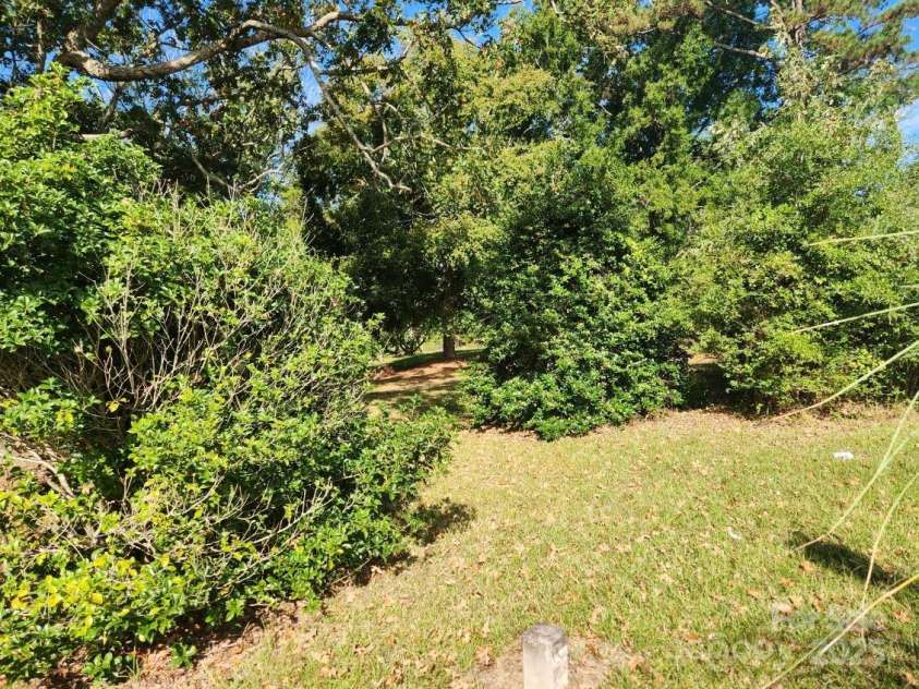 5987 Charlotte Highway, Lancaster, SC 29720.  MLS# CAR4308320, YatesRealty ID 299. 