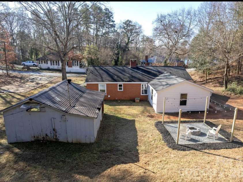 123 Riverside Drive, Mount Holly, NC 28120.  MLS# CAR4334550, YatesRealty ID 2990. 