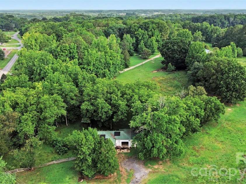 621 Hephzibah Church Road, Crouse, NC 28033.  MLS# CAR4390248, YatesRealty ID 29900. 