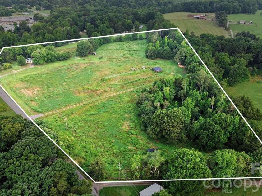 621 Hephzibah Church Road, Crouse, NC 28033.  MLS# CAR4390248, YatesRealty ID 29900. 