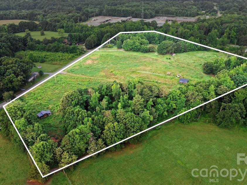 621 Hephzibah Church Road, Crouse, NC 28033.  MLS# CAR4390248, YatesRealty ID 29900. 