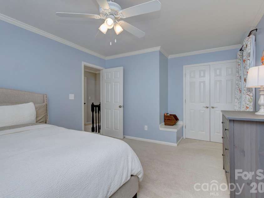 6113 Oxwynn Lane, Charlotte, NC 28270.  MLS# CAR4392023, YatesRealty ID 29901. 