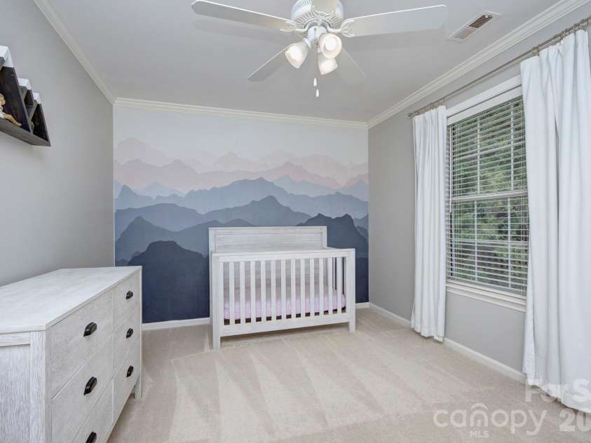 6113 Oxwynn Lane, Charlotte, NC 28270.  MLS# CAR4392023, YatesRealty ID 29901. 
