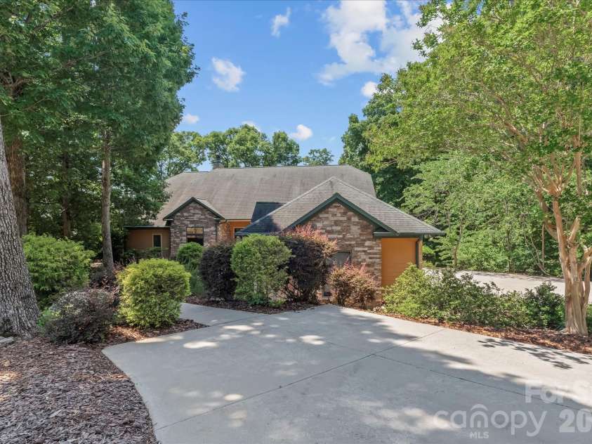 172 Lawson's Lookout None, Denton, NC 27239.  MLS# CAR4392848, YatesRealty ID 29902. 