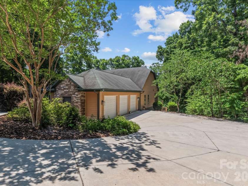 172 Lawson's Lookout None, Denton, NC 27239.  MLS# CAR4392848, YatesRealty ID 29902. 