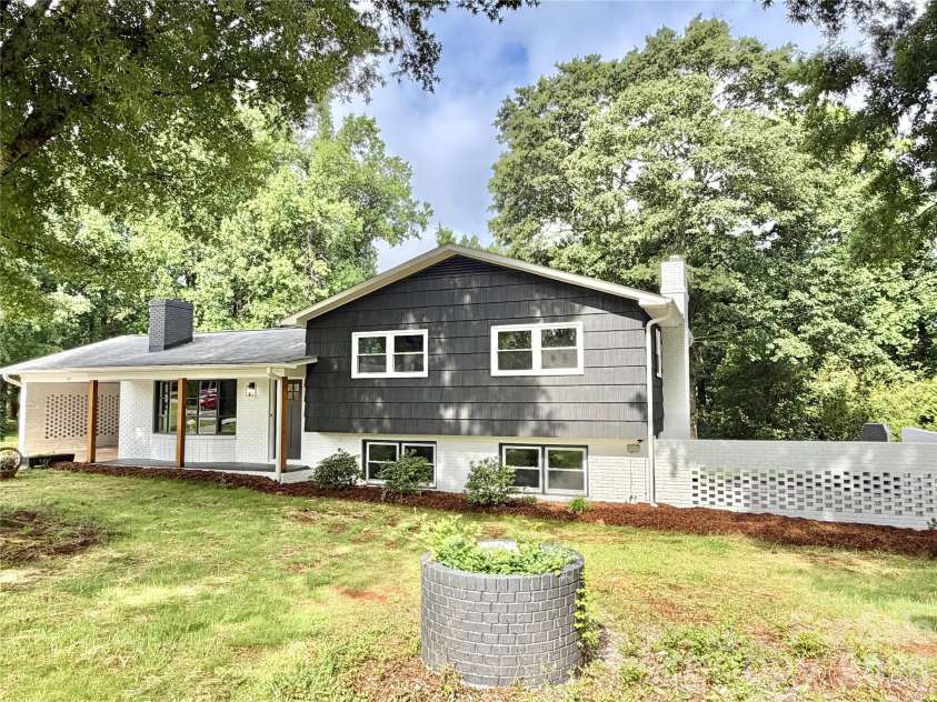 303 Deal Avenue, Conover, NC 28613.  MLS# CAR4388184, YatesRealty ID 29903. 