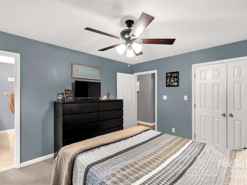 522 Kittiewake Lane, Clover, SC 29710.  MLS# CAR4252093, YatesRealty ID 29904. 